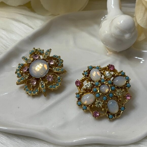 MOONSTONE & MULTI-COLORED RHINESTONE BROOCH PAIR - Picture 1 of 7